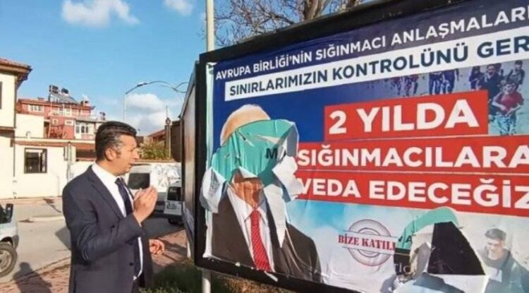 Kılıçdaroğlu afişlerine saldırı