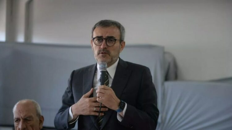 Mahir Ünal, dedesinin fotoğrafını paylaştı, sosyal medyada hedef oldu