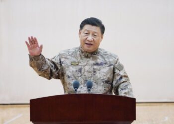 Xi ordunun komuta merkezini teftiş etti, askeri eğitim ve savaşa hazırlık durumunu vurguladı