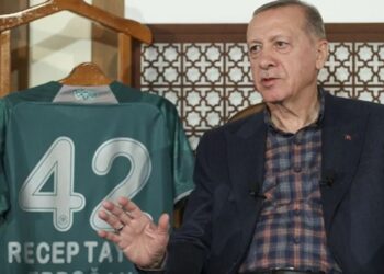 Erdoğan’dan Mısır ve Suriye mesajı: Siyasette küslük olmaz