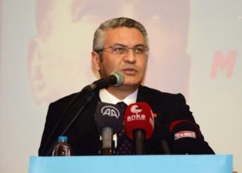 CHP’li Salıcı: Tayyip Bey, unutma, burası majestelerinin muhalefeti değil