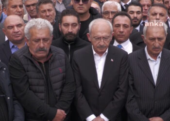 Kemal Kılıçdaroğlu kardeşi Celal Kılıçdaroğlu’nun cenazesine katıldı