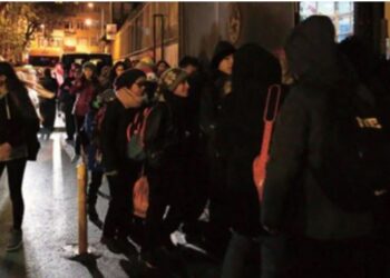 ‘Yaz saati’ ısrarı öğrencileri mağdur ediyor