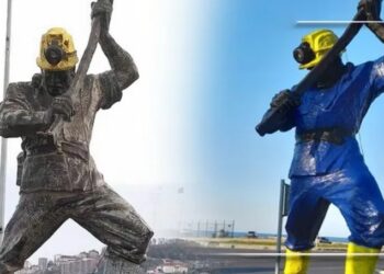 Madenci Anıtı’nı sarı-maviye boyayan belediyeye heykeltraştan tepki