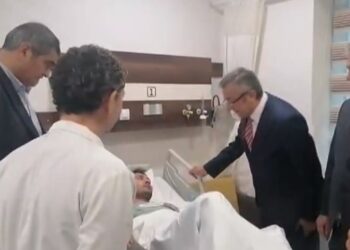 CHP’li vekillerden yaralılara ziyaret