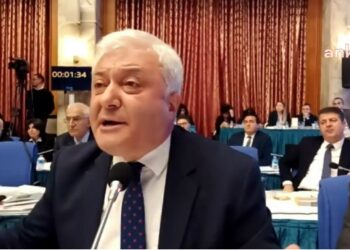 CHP’li Özkan’dan cumhuriyeti hedef alan AKP’li vekile sert tepki