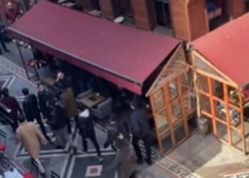 Kadıköy Nazım Hikmet Kültür Merkezi’ne saldırdı