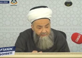 Cübbeli Ahmet’ten kendisini hedef alan Yeni Akit yazarına yanıt