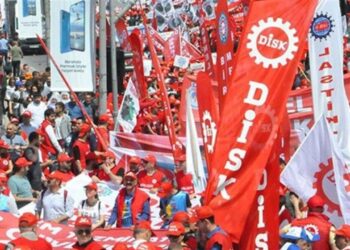 DİSK’ten asgari ücret çağrısı