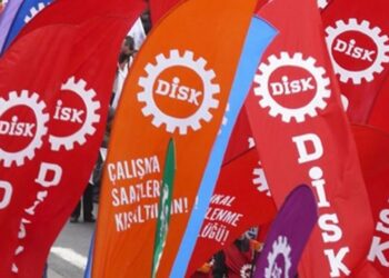 DİSK’in Instagram hesabı kapatıldı!