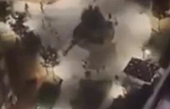 5,9 büyüklüğündeki deprem sonrası halk sokaklara indi