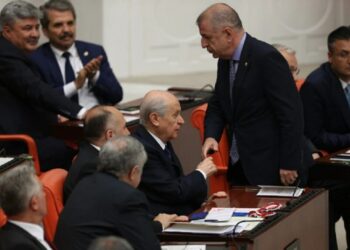 Ümit Özdağ, Devlet Bahçeli ile ilgili suskunluğunu bozdu!