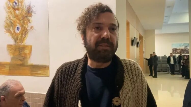 Şarkıcı Halil Sezai’ye ‘hakaret’ten hapis cezası