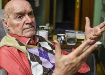 Hıncal Uluç hayatını kaybetti