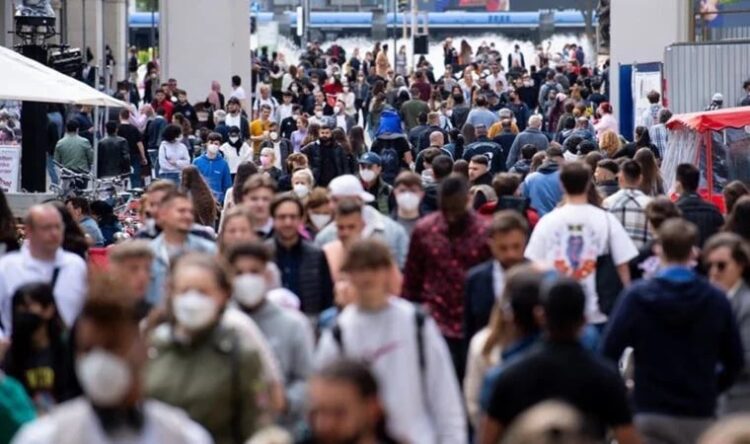 BM duyurdu: Dünya nüfusu 8 milyara ulaştı