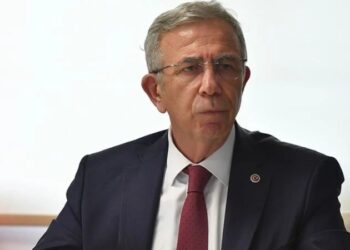 Mansur Yavaş, ‘Recep Tayyip Erdoğan’ tezahüratına böyle tepki verdi