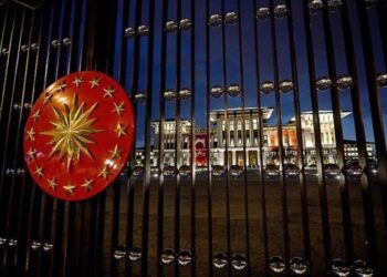 Asgari ücrette yeni gelişme: Bakan Bilgin ve Nebati Saray’a gidiyor…