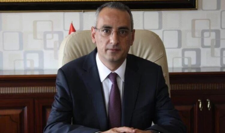 Validen intihara kalkışan kaymakamla ilgili açıklama