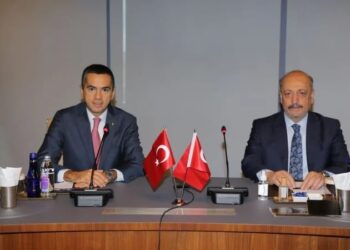 Bilgin, TİSK yönetimiyle asgari ücret ve EYT’yi görüştü