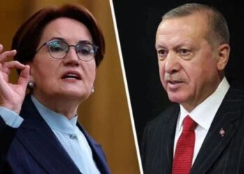 Akşener’in, Erdoğan’a parti rozeti takması sosyal medyada gündem oldu!