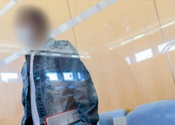 Türk taksi şoförü Almanya’da ajanlıktan hüküm giydi