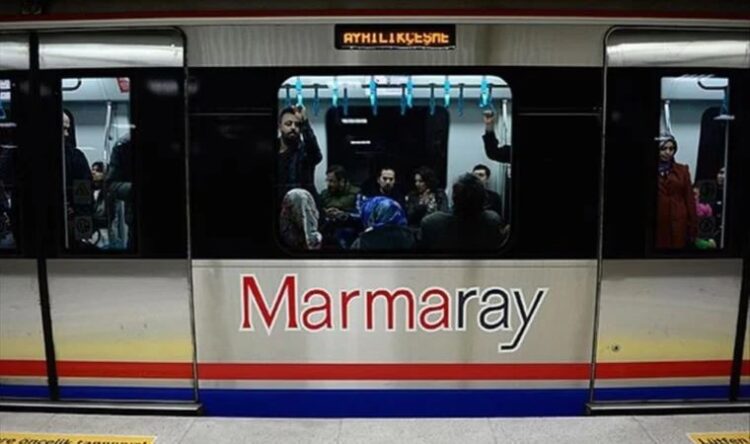 ‘Acil durum’ anonsu yapılmıştı… Marmaray’da seferler yeniden başladı