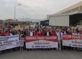 Marlboro işçileri 47 gündür direniyor: Arkadaşlarımızı tazminatsız işten attılar