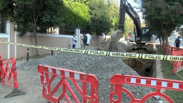 İstanbul’da garip tesadüf: Neresi kazılsa insan kemiği çıkıyor…