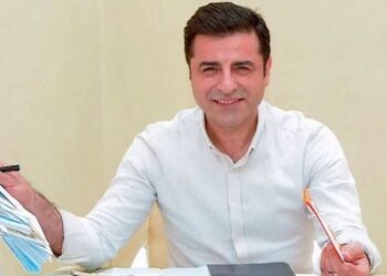 Selahattin Demirtaş Diyarbakır’a götürülüp geri getirildi