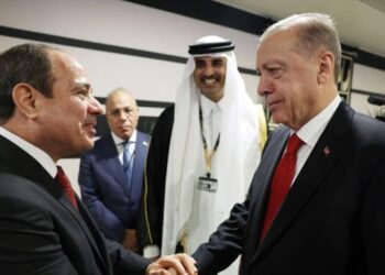 Erdoğan’ın o karesine tepki: ‘Ar damarı olmuş kâr damarı…’