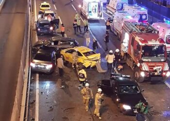 Şişli Mecidiyeköy’de zincirleme kaza