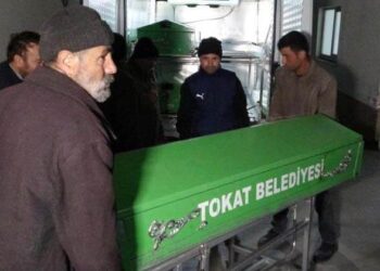 Şüpheli cinayet… 3 kişi öldürülmüş halde bulundu!