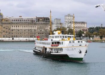 İstanbul’da bazı vapur seferleri iptal edildi