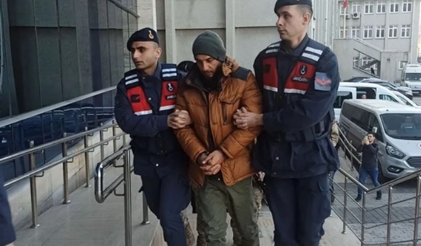 Yardım bahanesiyle IŞİD’e para toplayan 2 kişi tutuklandı