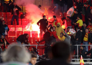 PFDK’dan Göztepe ve Altay’a ceza