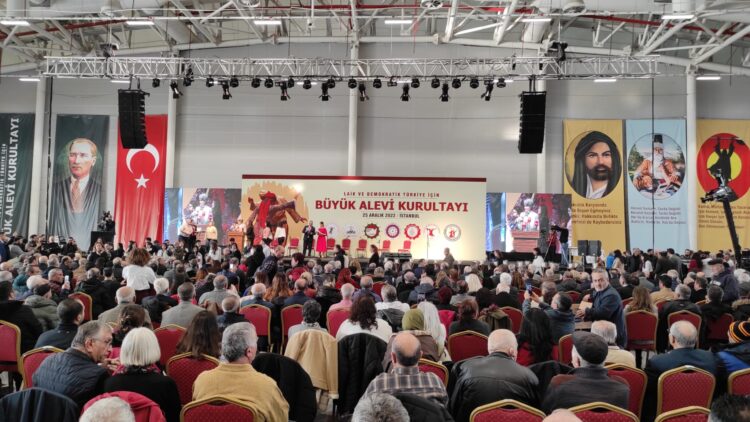 Aleviler, Büyük Alevi Kurultayı’nda buluştu…