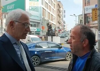 CHP’li Kılınç’ın Karabük’te dinlediği işsiz vatandaş: Vekil yakını değilseniz…