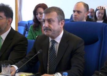 Muhalefetten ‘Şahap Kavcıoğlu’ protestosu