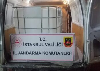 İstanbul’da 12 ton sahte içki bulundu