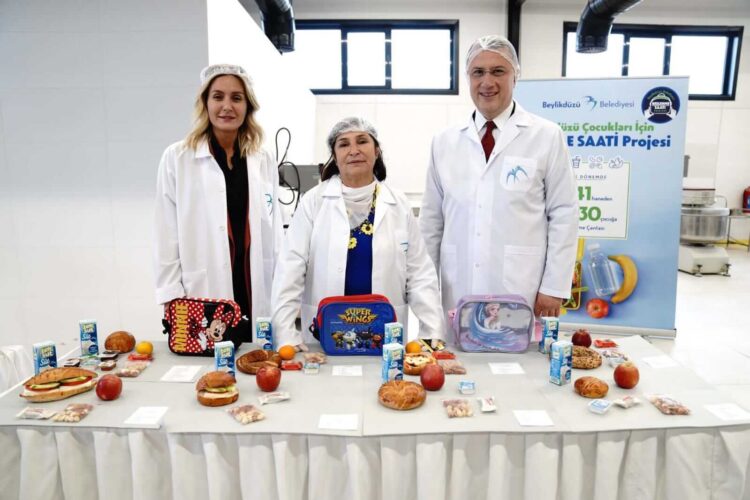 CHP’den tüm belediyelere ‘beslenme çantası’ talimatı