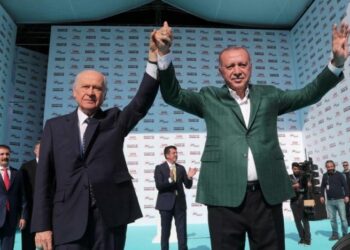 ‘İktidar sandıkta kaybettiği İstanbul’u sandıksız geri aldı’