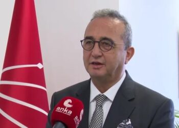 Tezcan: Avrupa özense özense AK Partililerin yalan söyleme yeteneğine özenir
