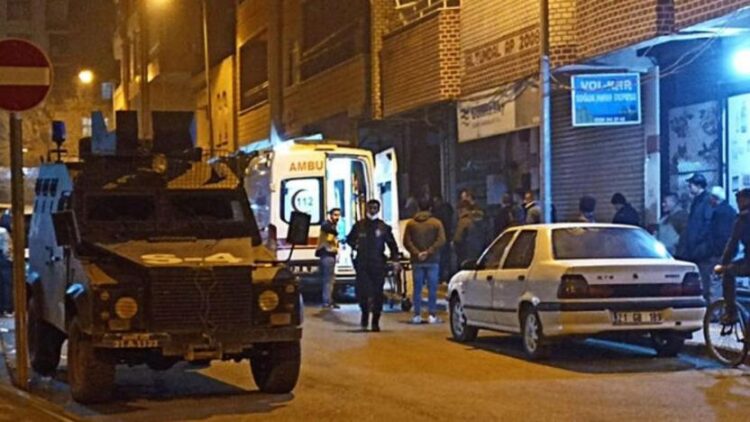 İki gündür haber alınamayan kadın evinde ölü bulundu