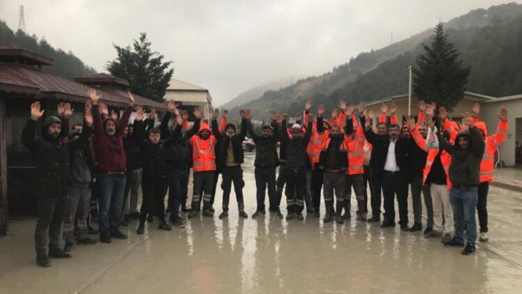 Eczacıbaşı 243 işçiyi işten çıkardı