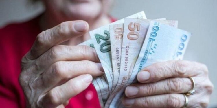 Emeklinin ‘zam’ oranı ne olacak?