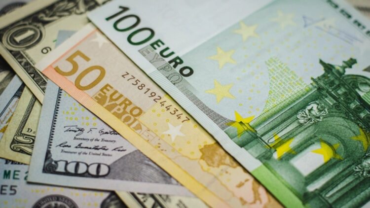 Dolar ve Euro’da son durum: Yükselişe geçti