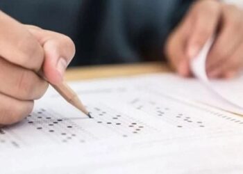 Açık lise sınavlarında kopya skandalı: Onbinlerce öğrencinin sınavı iptal