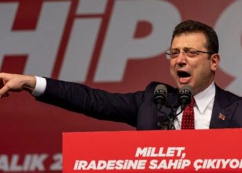 İmamoğlu’ndan adaylık açıklaması: ‘Takımın sahaya çıkarabileceği bir oyuncusuyum’