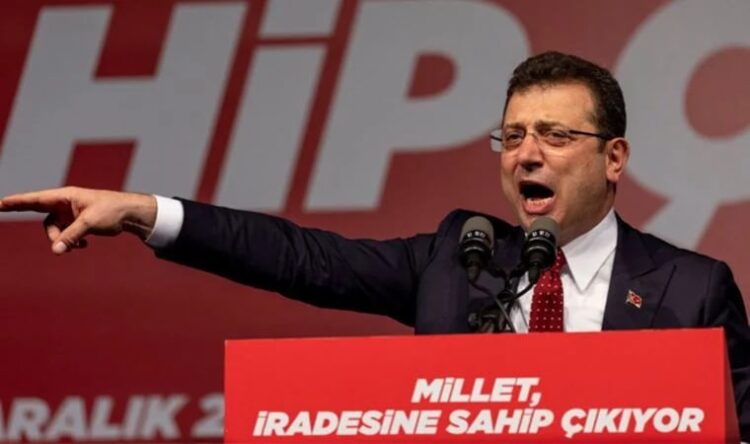 İmamoğlu’ndan adaylık açıklaması: ‘Takımın sahaya çıkarabileceği bir oyuncusuyum’