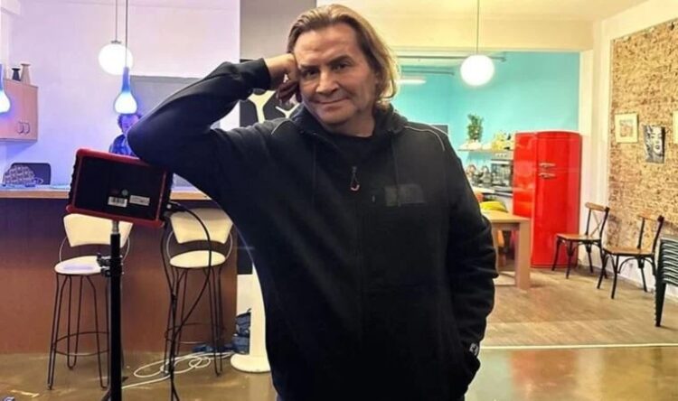 Armağan Çağlayan’dan üzen haber! Böyle veda etti